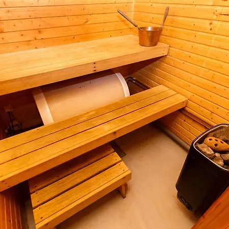 Leirintäalueet Ruhkaranta Holiday Village 2*
